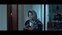 دانلود فیلم زیر سقف دودی به کارگردانی پوران درخشنده