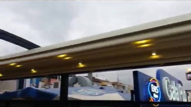 سقف جمع شونده رستوران