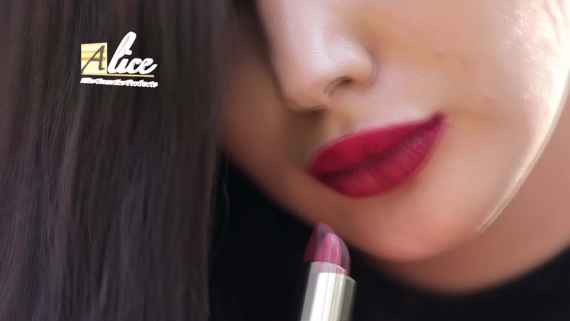 با رژلب جامد آلیس چقدر آشنایی دارید؟