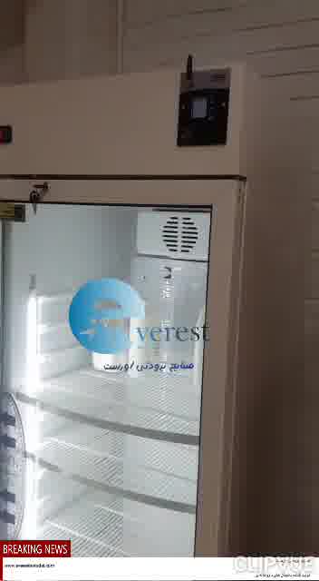 یخچال داروخانه ای ایستاده با دیتالاگر