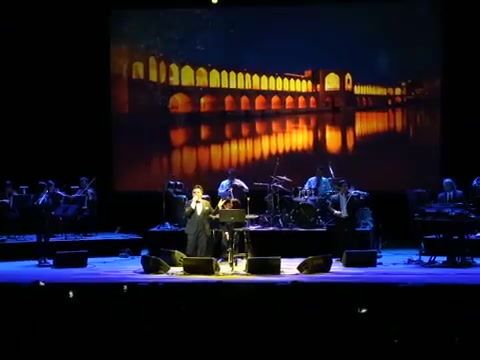 اجرای زنده اهنگ اصفهان معین
